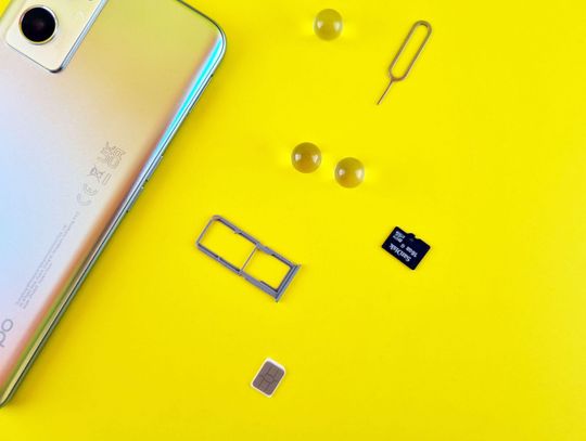 Karty sim Kanada – jak wybrać najlepszą kartę do internetu i rozmów podczas podróży?