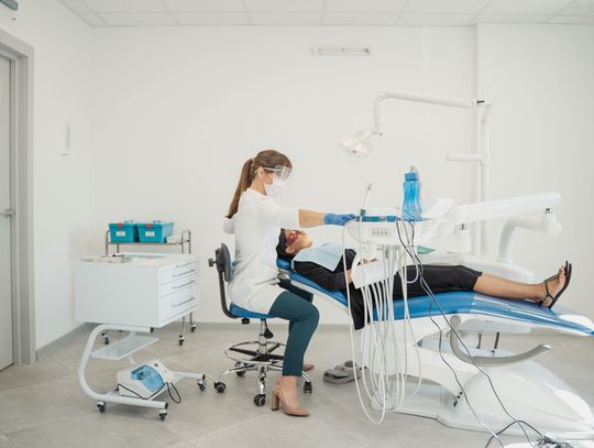 Legionowo dentysta – kompleksowa opieka stomatologiczna dla dorosłych i dzieci
