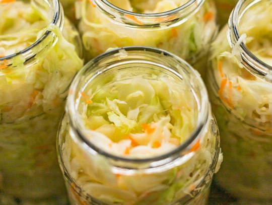 Najlepsza kapusta kiszona - jak ukisić kapustę?