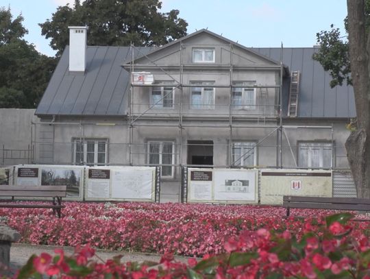 PAŁAC ŚLUBÓW NA UKOŃCZENIU