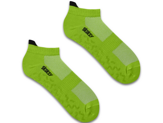 Skarpetki antypoślizgowe - bezpieczna zabawa w parku trampolin